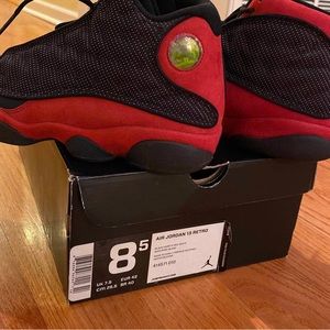 Air Jordan 13 Retro Black-Red (BRED)